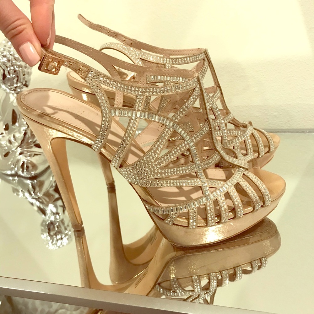 Vince camuto glam heels